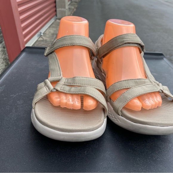 Skechers 15316 On-The-Go 600-Brilliancy Women’s Tan Sport Sandals Size 9 - Picture 2 of 13